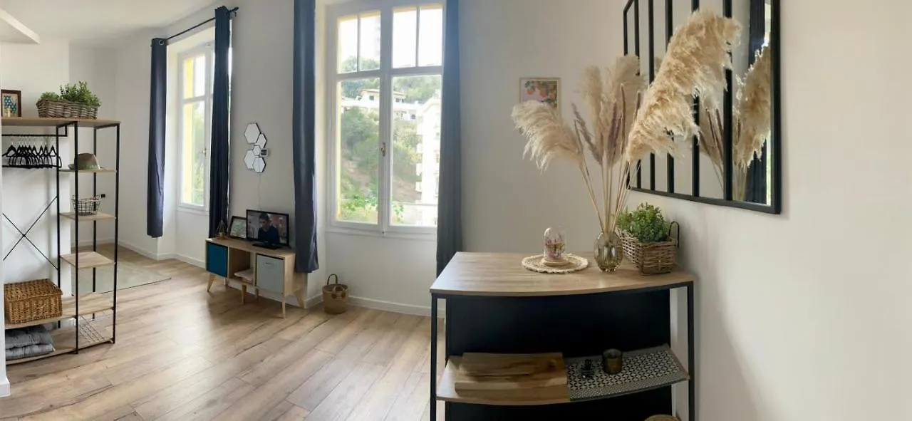 Studio Imperial Menton 0*,